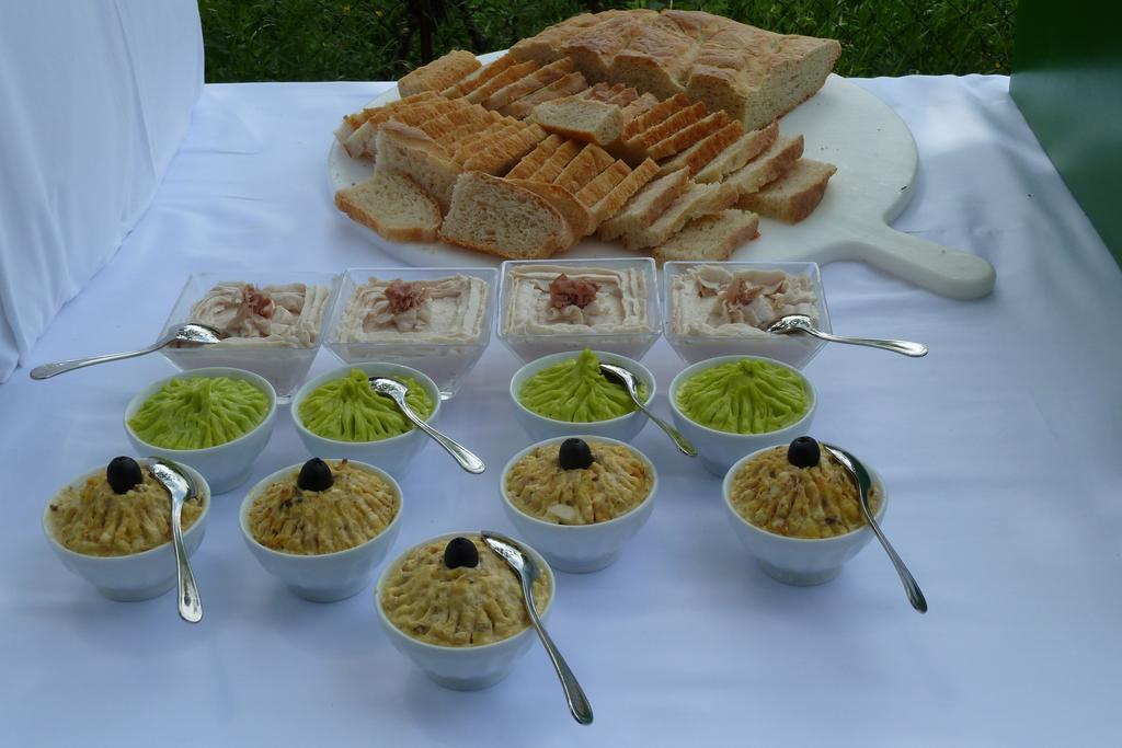 Agriturismo Ristorante Albachiara Villa Carpeneto Kültér fotó